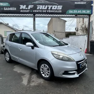 RENAULT Scenic III 2012 Kit Distributions Faite 1ERE MAIN GPS Bluetooth Radar PAYER EN 3Fois