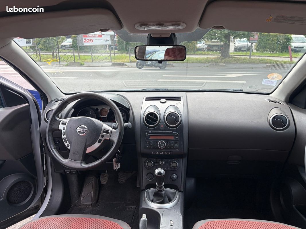 Nissan Qashqai 1.5 dCi 110Ch Visia BLUETOOTH RADARS RÉGULATEUR EMBRAYAGE NEUF PAYEMENT EN 3FOIS – Image 8