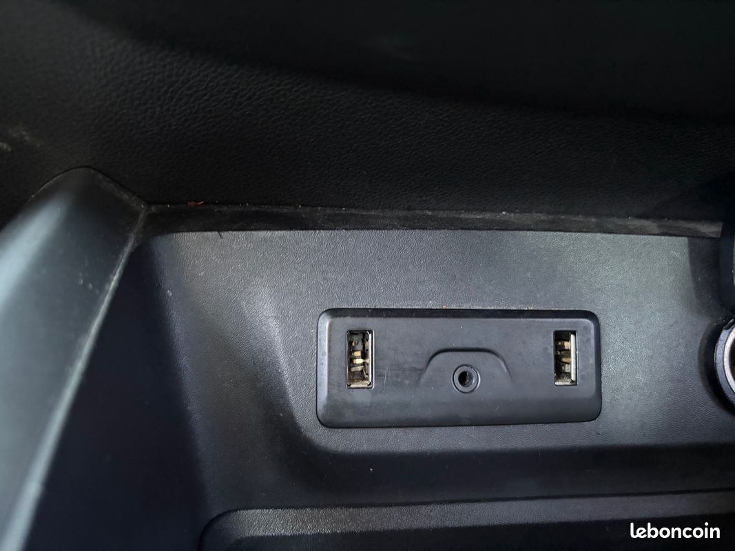 RENAULT Kadjar BOITE AUTO 1.5l DCI SUIVI D ENTRETIENT GPS SEMI CUIR CAMÉRA BLUETOOTH – Image 16