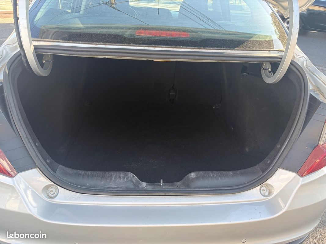 Fiat Tipo 2017 145km CHAÎNE DE DISTRIBUTION RADAR RÉGULATEUR BLUETOOTH – Image 8