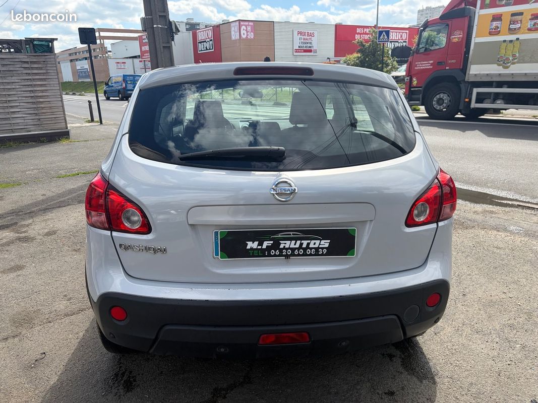 Nissan Qashqai 1.5 dCi 110Ch Visia BLUETOOTH RADARS RÉGULATEUR EMBRAYAGE NEUF PAYEMENT EN 3FOIS – Image 4