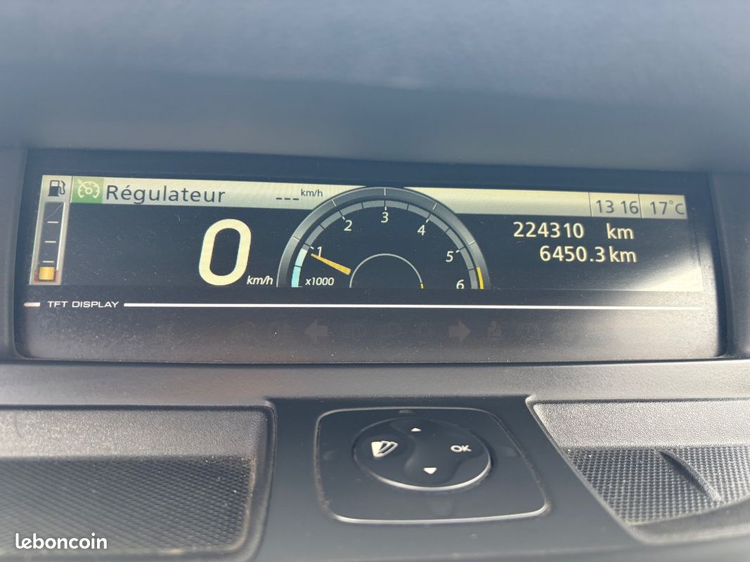 RENAULT Grand Scenic 1.9L DCI 130. 7 PLACES TOUT LE SUIVIE D ENTRETIEN RADAR. PAYER EN 3FOIS – Image 12