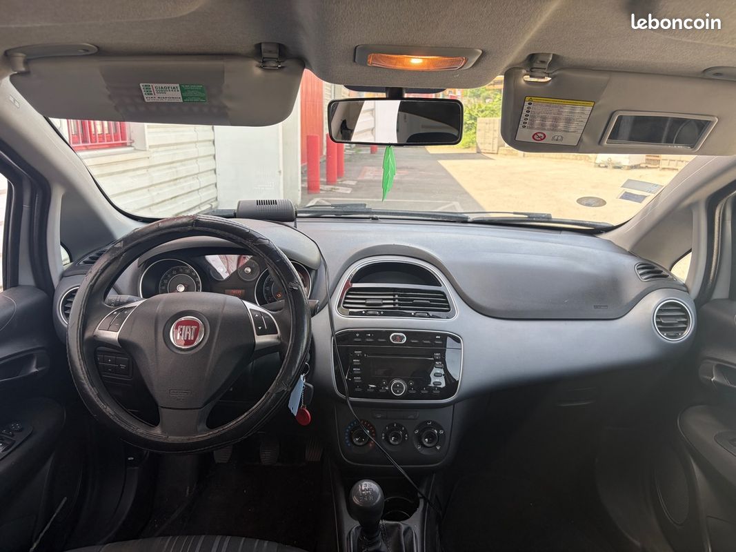 Fiat Grande Punto ÉVO Multijet Dynamic 1 ÈRE MAIN Tout le suivie d entretien PAYÉE EN 3 Fois – Image 5