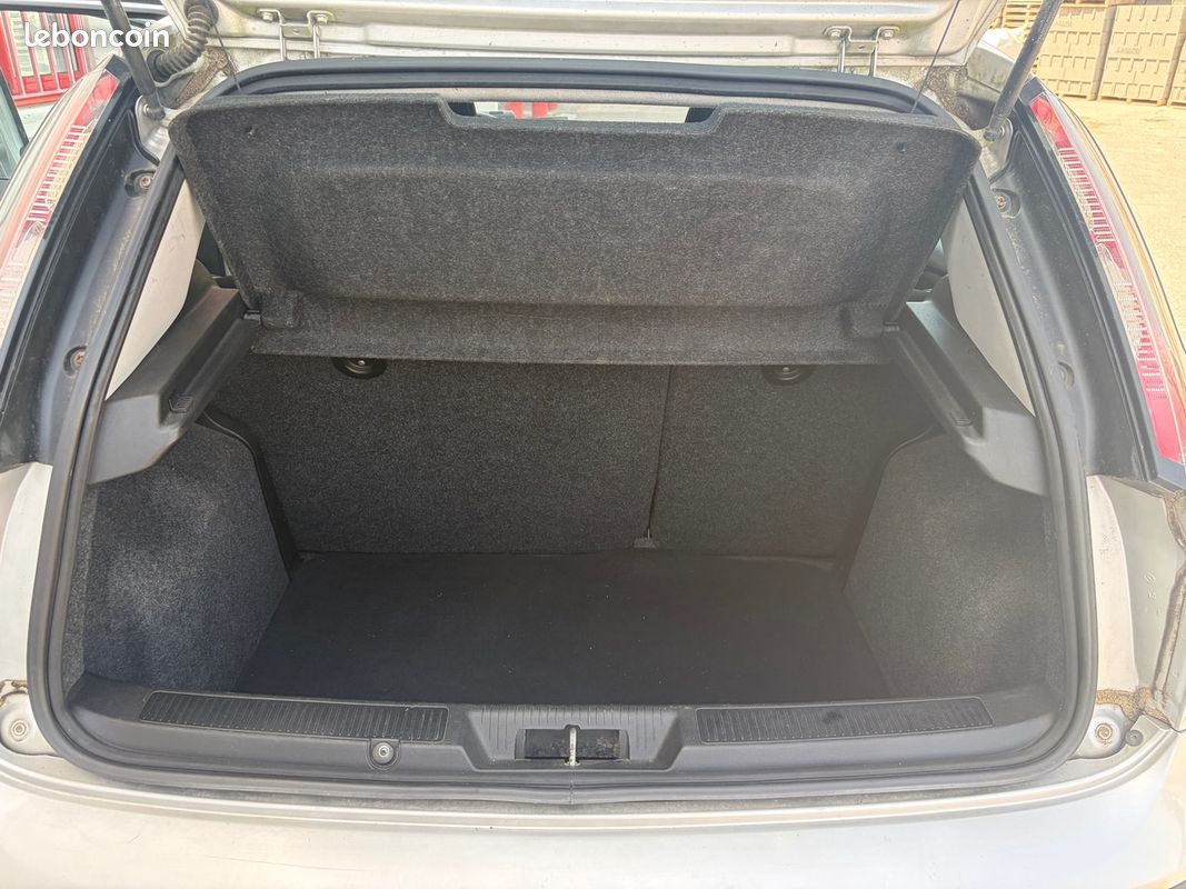 Fiat Grande Punto ÉVO Multijet Dynamic 1 ÈRE MAIN Tout le suivie d entretien PAYÉE EN 3 Fois – Image 8