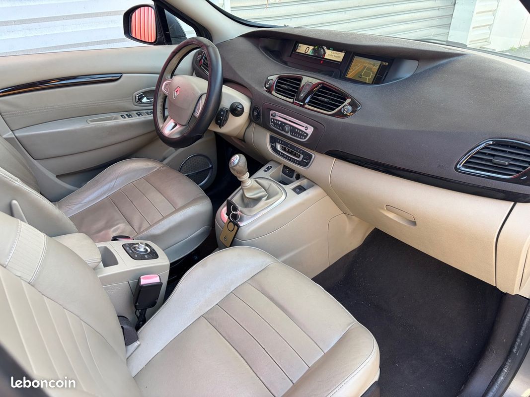 RENAULT Scenic 1.6l DCI 130 BOSE CHAÎNE DE DISTRIBUTION TOIT OUVRANT CUIR CHAUFFANT GPS PAYÉ EN 3FoiS – Image 6