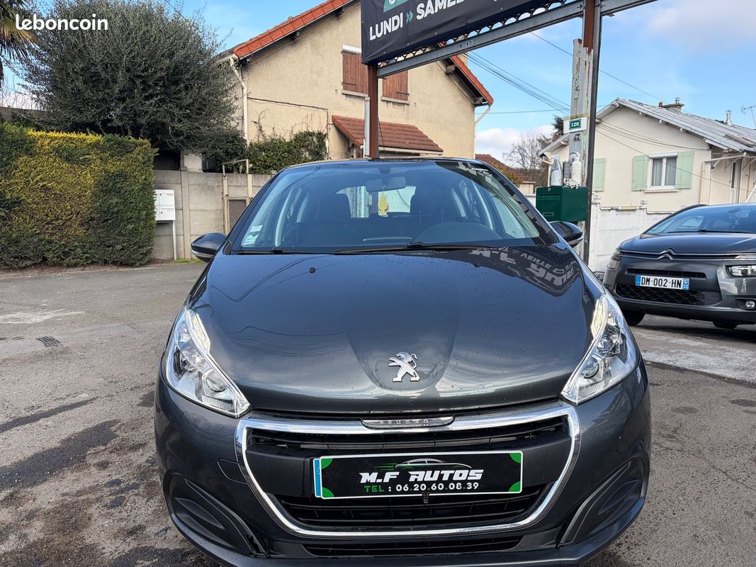 Peugeot 208 2017 1.6L HDI GPS BLUETOOTH RÉGULATEUR PAYEE EN 3 FOIS Argenteuil · 2017 · 194000 km · Diesel – Image 5