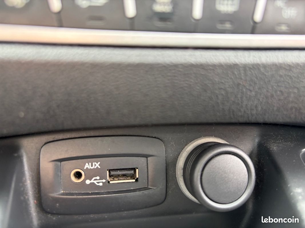 RENAULT Grand Scenic 1.9L DCI 130. 7 PLACES TOUT LE SUIVIE D ENTRETIEN RADAR. PAYER EN 3FOIS – Image 10