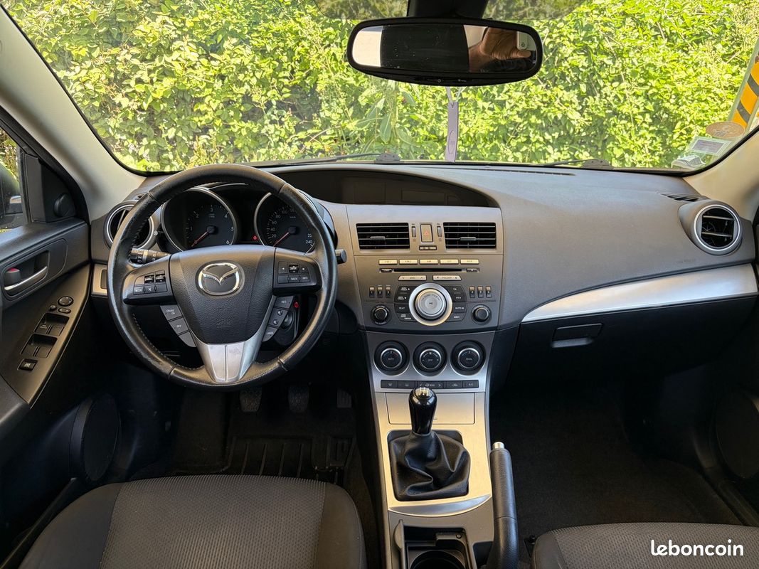 Mazda 3 1.6L MZ-CD ELEGANCE 144Km Radar Régulateur PAYEMENT EN 3 Fois – Image 6