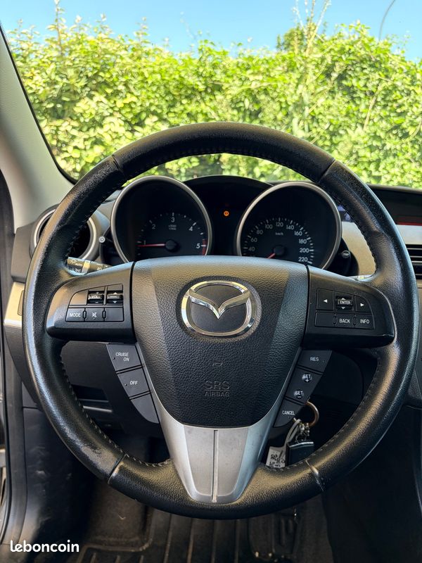 Mazda 3 1.6L MZ-CD ELEGANCE 144Km Radar Régulateur PAYEMENT EN 3 Fois – Image 10