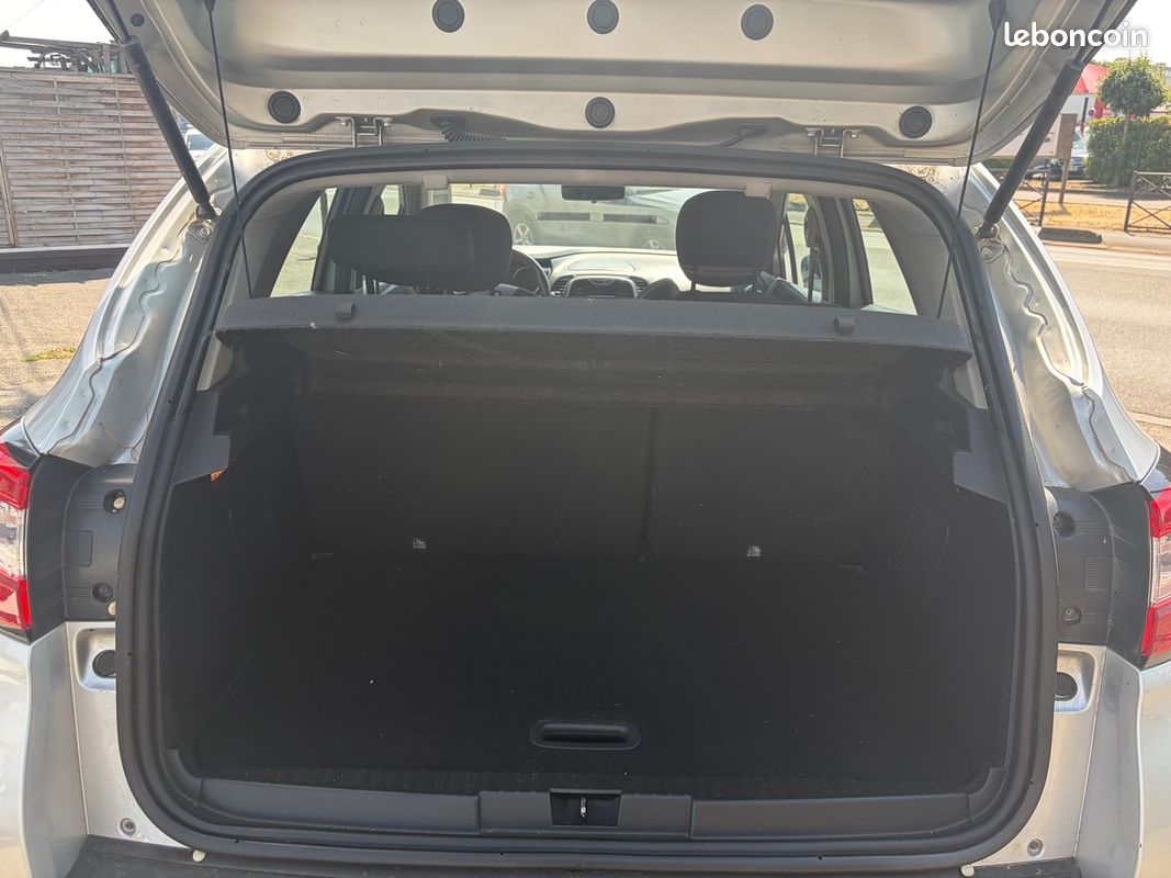 RENAULT Captur 2014 1.5 L dCi 1ERE MAIN TOUT LE SUIVIE D ENTRETIEN RADARS BLUETOOTH USB AUX – Image 12