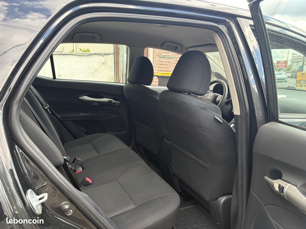 Toyota Auris BOITE AUTO HBRYDE 1.8 VVT-i 86KM CHAÎNE DE DISTRIBUTION CARPLAY GPS BLUETOOTH – Image 7