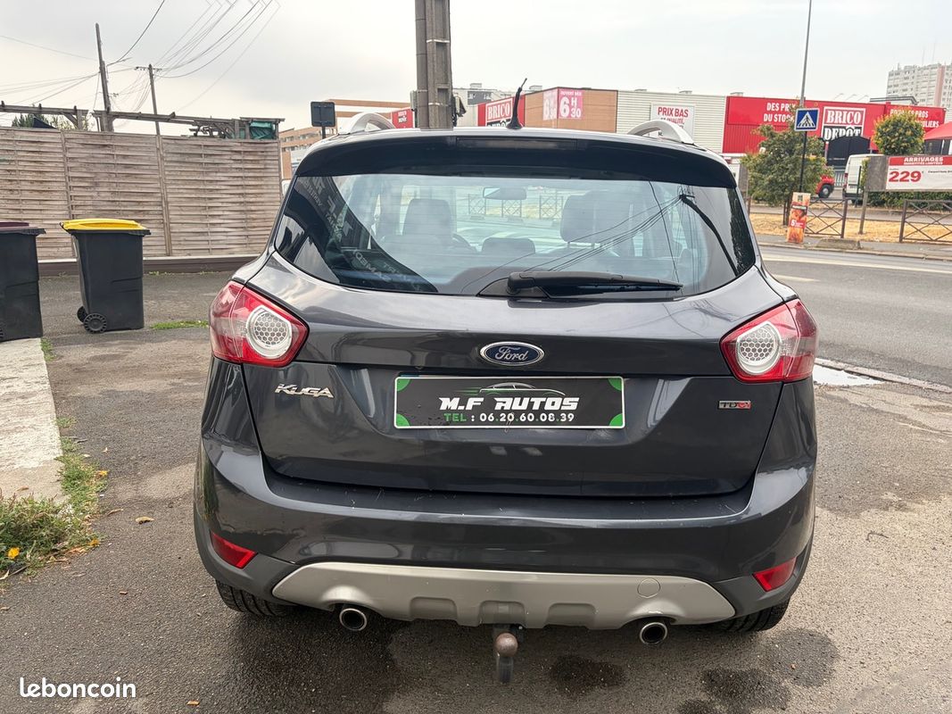 Ford Kuga 2,0l BOITE AUTO SUIVI D ENTRETIEN TOIT PANO Semi Cuir Chauffant GPS CAMÉRA Bluetooth – Image 11