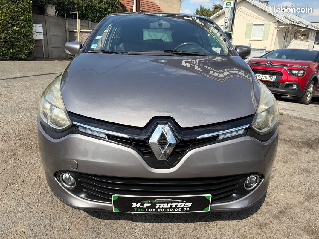RENAULT Clio IV 2016 1,5L DCI STYLE SUIVI FACTURES GPS BLUETOOTH RADAR USB AUX RÉGULATEUR – Image 4