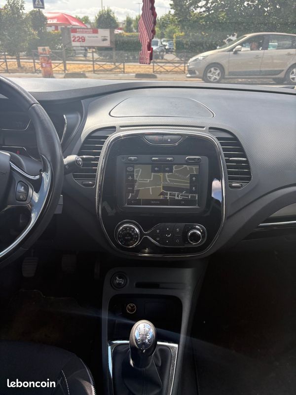 RENAULT Captur 1.5l DCi Energy Intense EMBRAYAGE NEUF KIT DISTRIBUTION FAITE GPS BLUETOOTH RADARS – Image 21