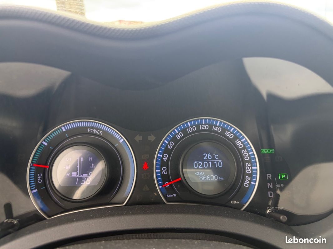 Toyota Auris BOITE AUTO HBRYDE 1.8 VVT-i 86KM CHAÎNE DE DISTRIBUTION CARPLAY GPS BLUETOOTH – Image 9