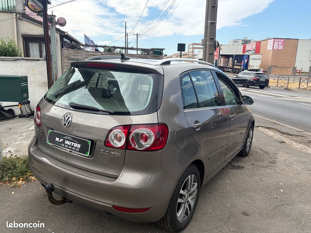 Volkswagen Golf Plus BOITE AUTO 2l TDI DSG6 RADAR AV/AR RÉGULATEUR AUXILIAIRE PAIEMENT EN 3 FOIS – Image 4