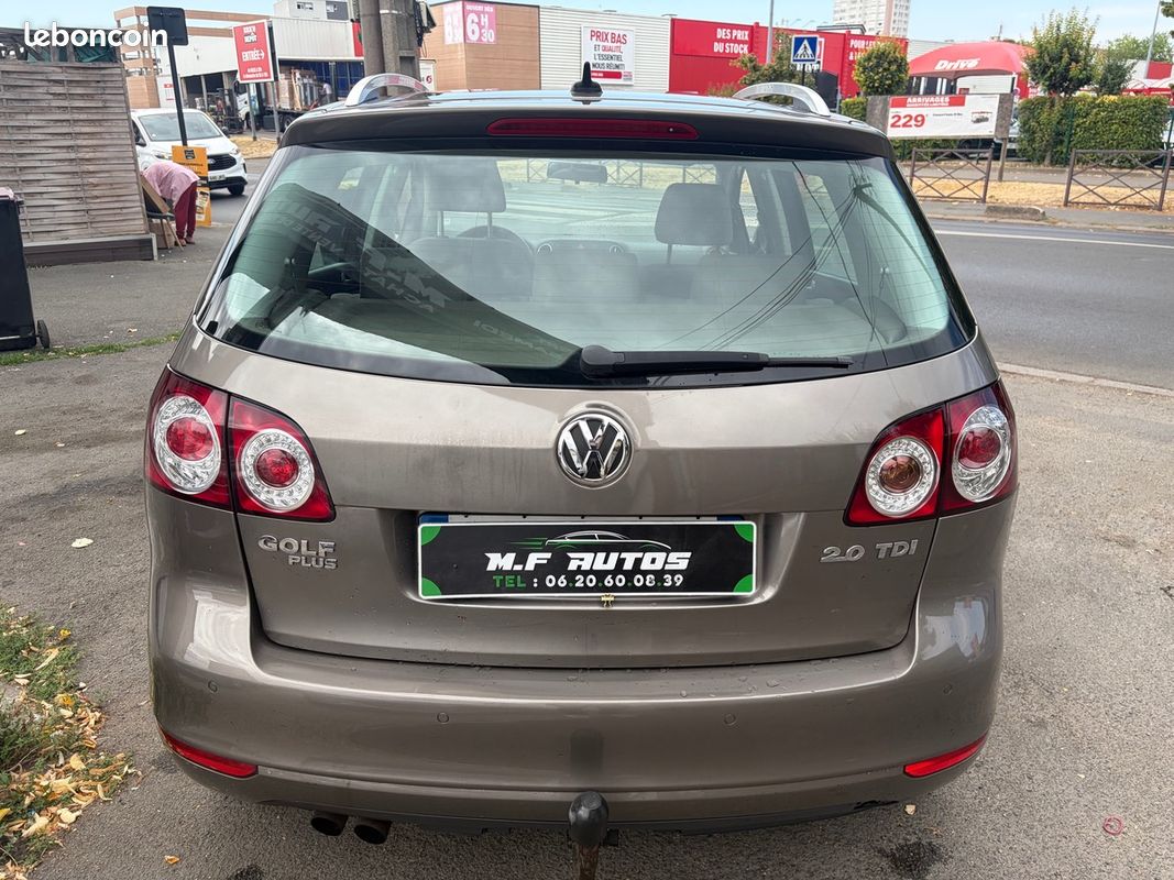 Volkswagen Golf Plus BOITE AUTO 2l TDI DSG6 RADAR AV/AR RÉGULATEUR AUXILIAIRE PAIEMENT EN 3 FOIS – Image 6