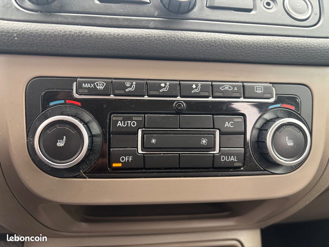Volkswagen Golf Plus BOITE AUTO 2l TDI DSG6 RADAR AV/AR RÉGULATEUR AUXILIAIRE PAIEMENT EN 3 FOIS – Image 15